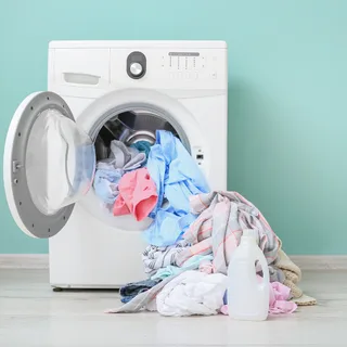 家事を代わりに引き受ける洗濯のイメージ
